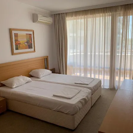 Kalina Private In Emerald Resort, Apartment Ravda