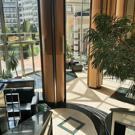 Kalina Private In Emerald Resort, Appartement Ravda